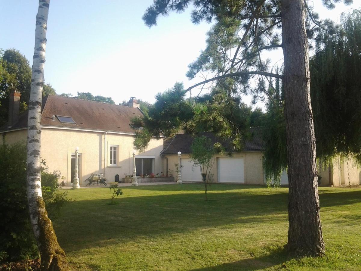 La Bonne Adresse Bed & Breakfast Val de Livre Exterior photo